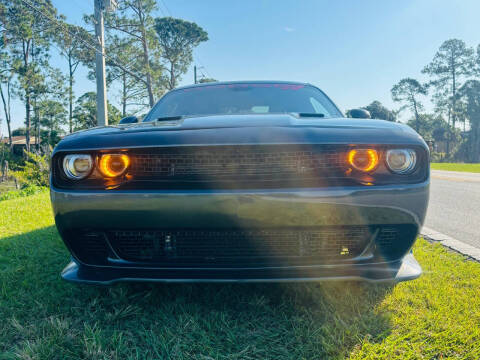 2017 Dodge Challenger R/T Plus