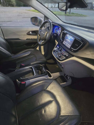 2018 Chrysler Pacifica Touring L Plus