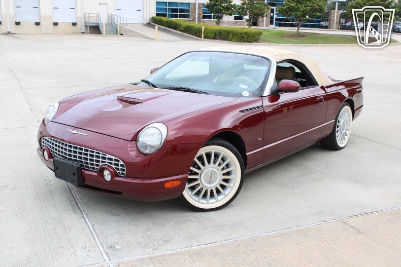 2004 Ford Thunderbird Deluxe
