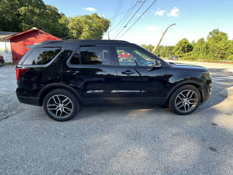 2016 Ford Explorer Sport