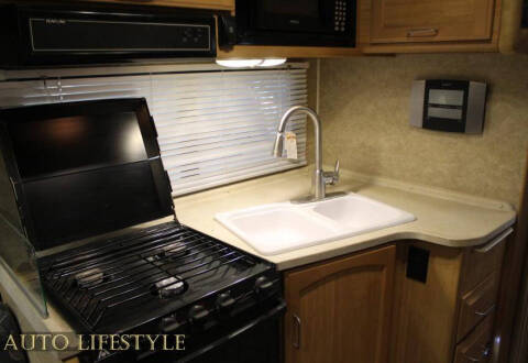 2014 Ford E-Series E-450 SD