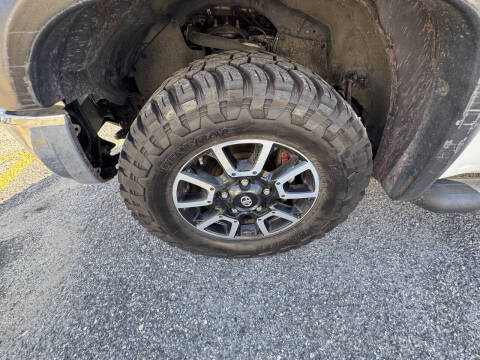 2019 Toyota Tundra SR5