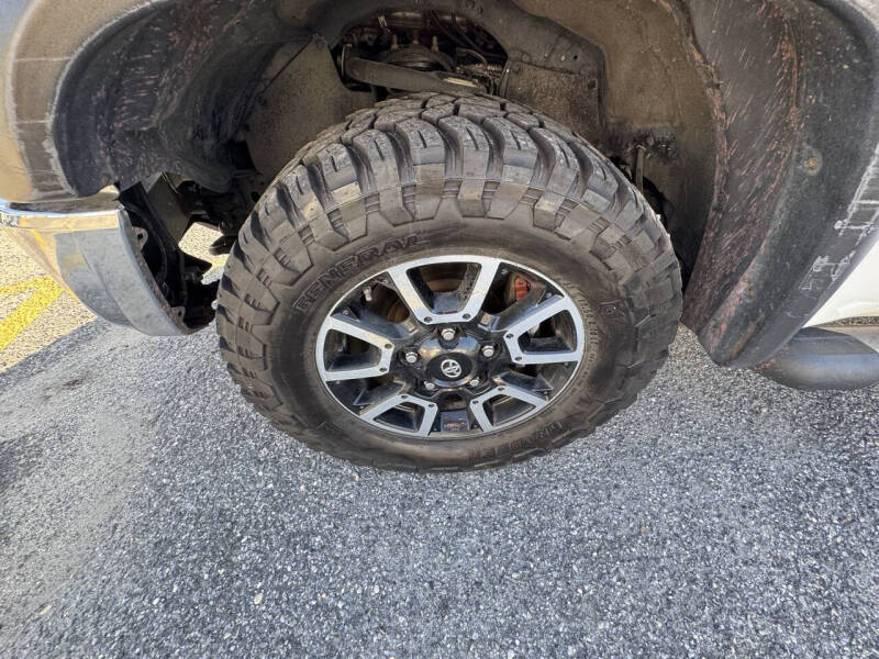 2019 Toyota Tundra SR5