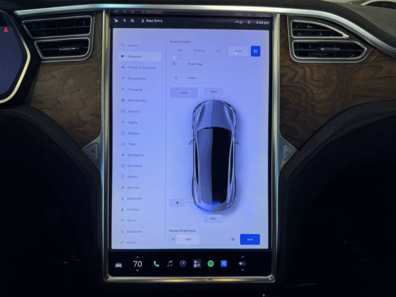 2017 Tesla Model S 75D