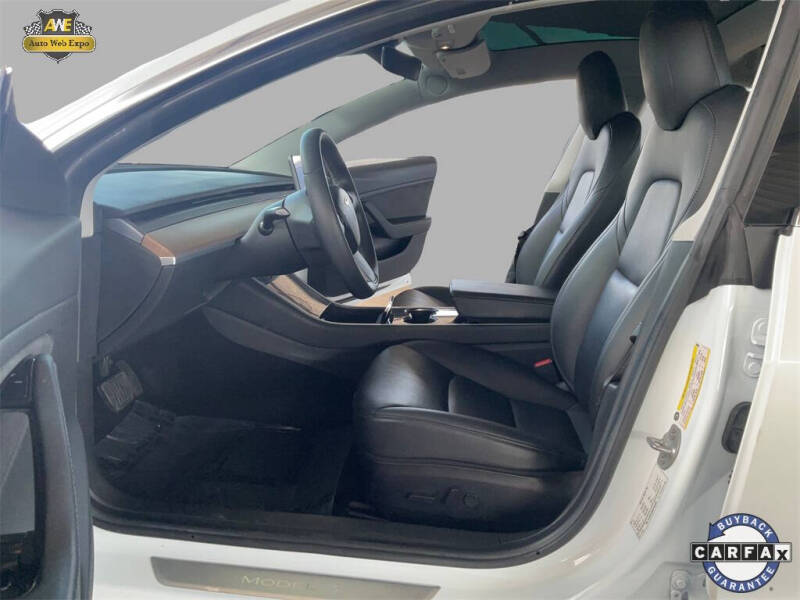 2019 Tesla Model 3 Standard Range Plus