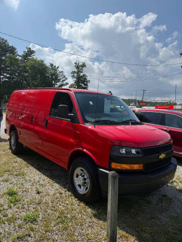 2023 Chevrolet Express 2500
