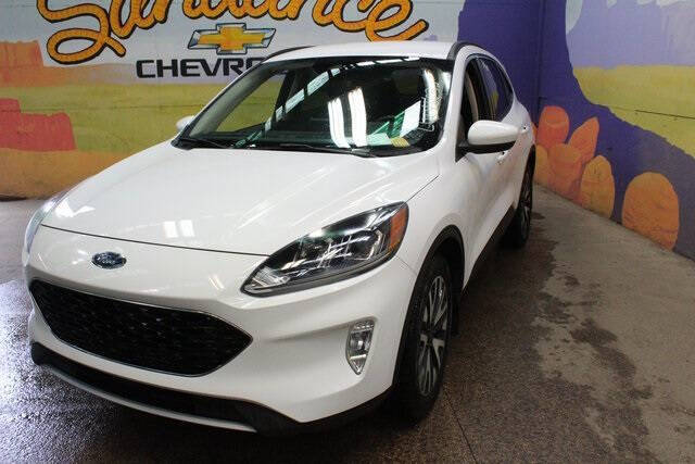 Used 2020 Ford Escape SEL with VIN 1FMCU9H90LUC46032 for sale in Grand Ledge, MI