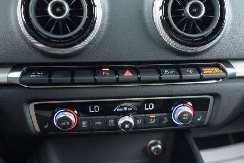 2015 Audi S3 2.0T quattro Prestige