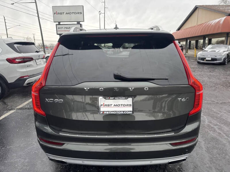 2018 Volvo XC90 T6 Momentum