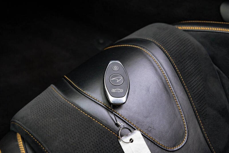 2019 McLaren 720S Performance