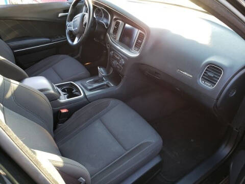 2017 Dodge Charger SXT