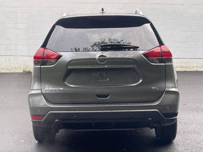 2020 Nissan Rogue SL
