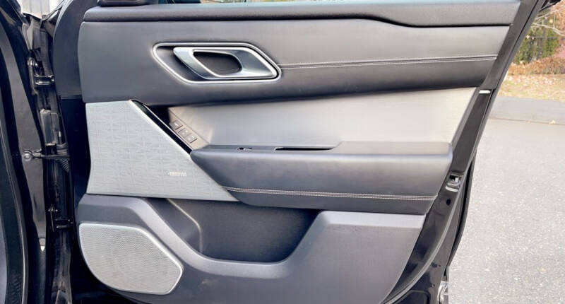 2018 Land Rover Range Rover Velar D180 R-Dynamic SE