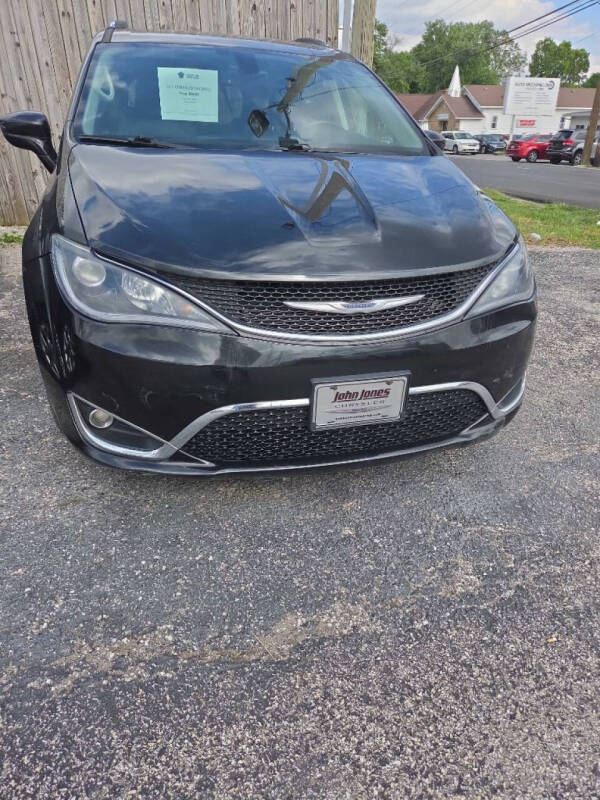 2019 Chrysler Pacifica Touring L