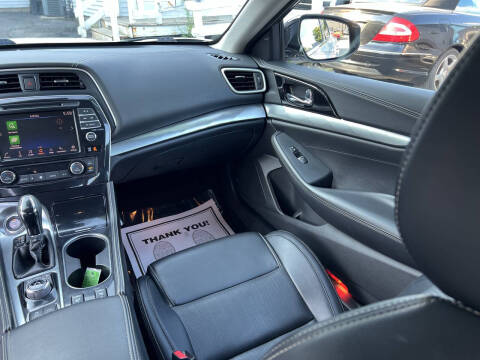 2020 Nissan Maxima 3.5 SV