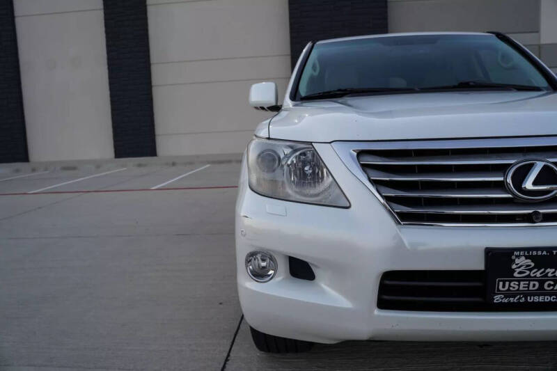 2011 Lexus LX 570
