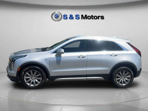2020 Cadillac XT4 Premium Luxury