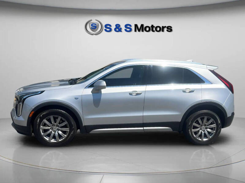 2020 Cadillac XT4 Premium Luxury