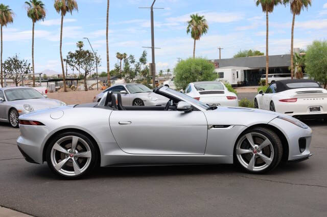 2019 Jaguar F-TYPE R-Dynamic