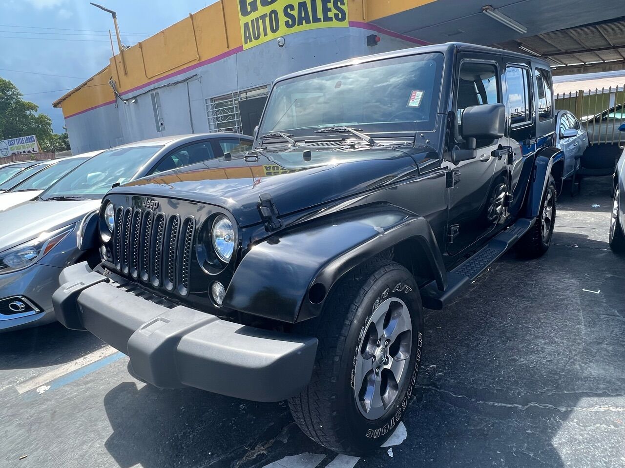 2016 Jeep Wrangler Unlimited  - $19,500