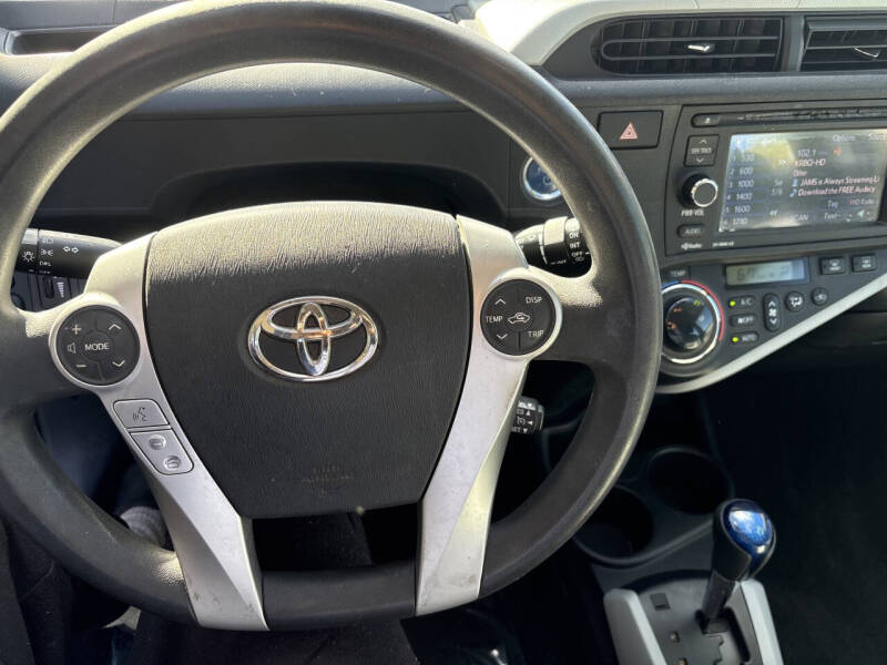 2012 Toyota Prius c
