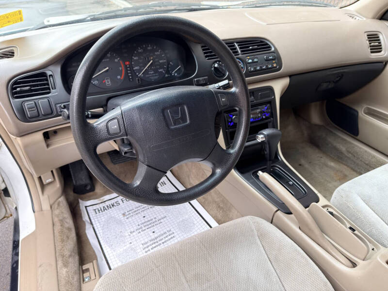 1997 Honda Accord LX