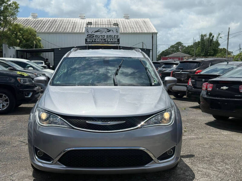 2018 Chrysler Pacifica Touring L Plus