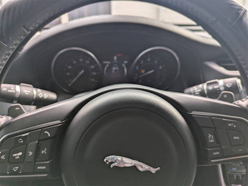 2017 Jaguar XF 35t Premium