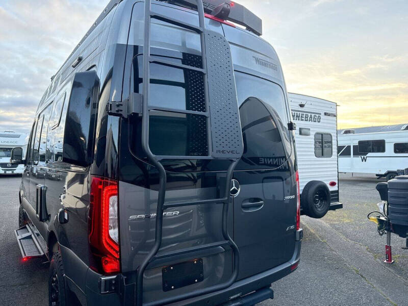 2025 Mercedes-Benz Sprinter