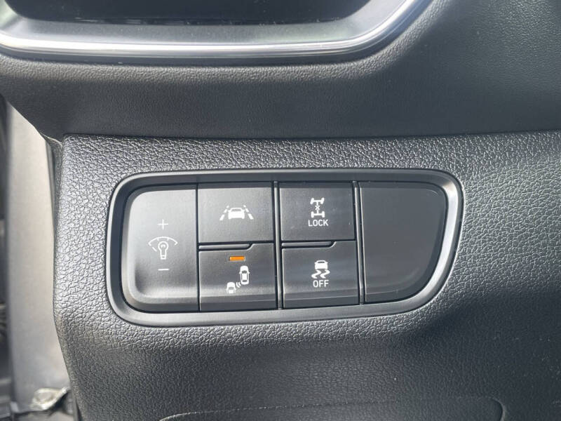 2019 Hyundai Santa Fe SE 2.4L