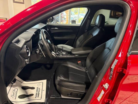 2024 Alfa Romeo Stelvio Sprint