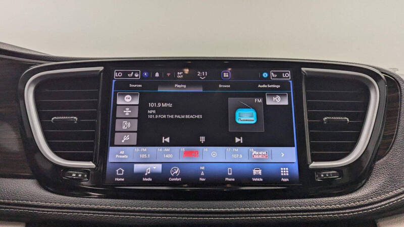 2023 Chrysler Pacifica Limited