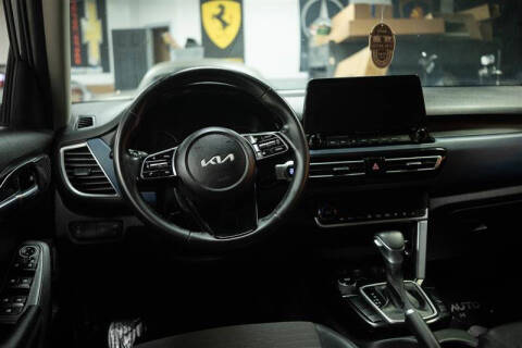 2023 Kia Seltos S