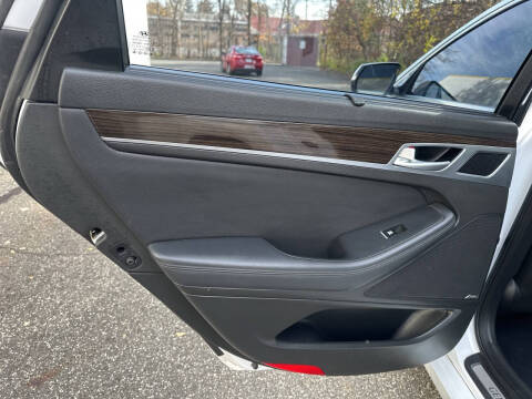 2016 Hyundai Genesis 3.8L