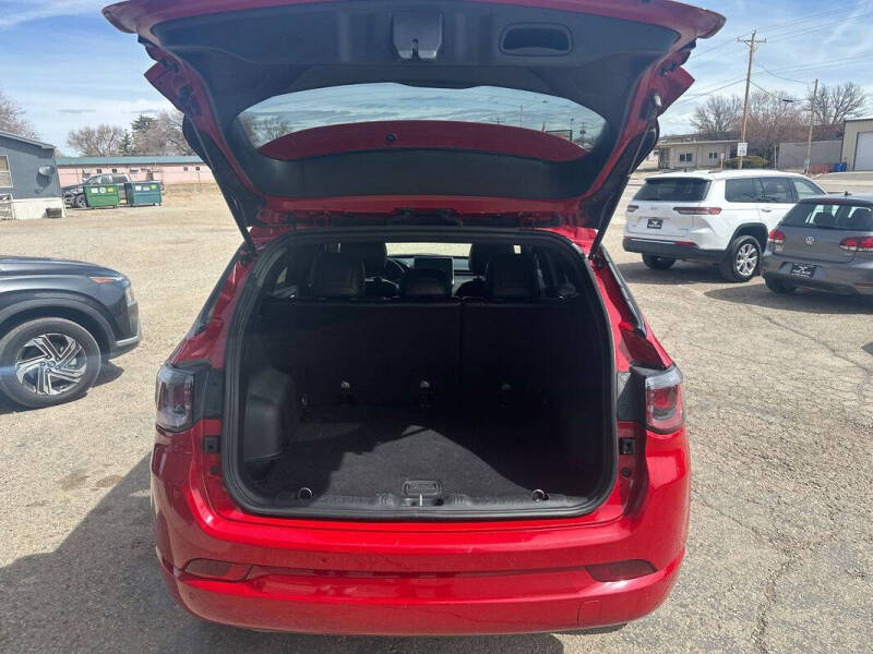 2023 Jeep Compass (Red) Edition