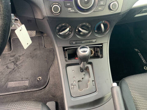 2012 Mazda MAZDA3 i Touring