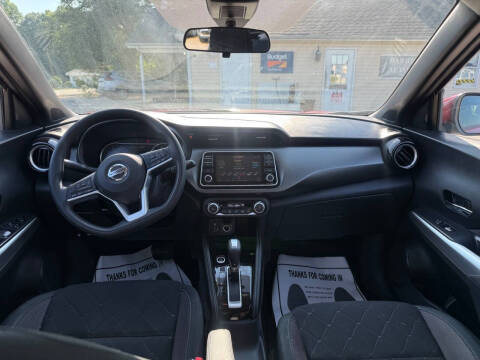 2020 Nissan Kicks SV