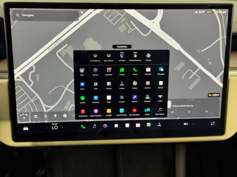 2023 Tesla Model X Standard Range