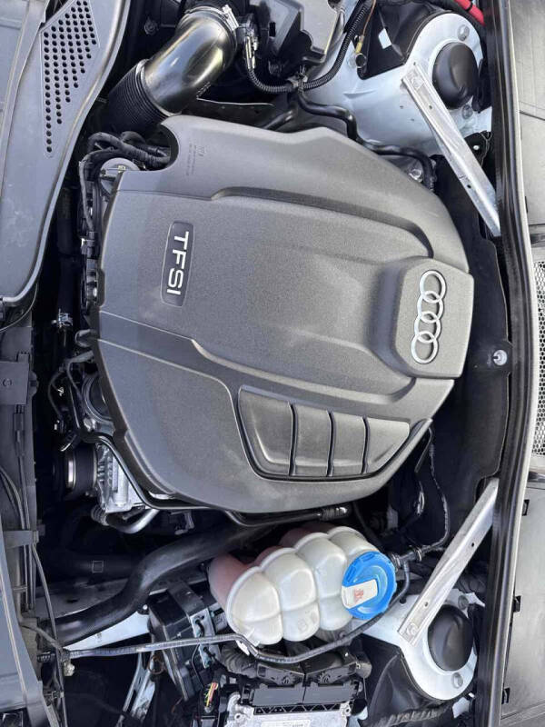 2017 Audi A4 2.0T ultra Premium