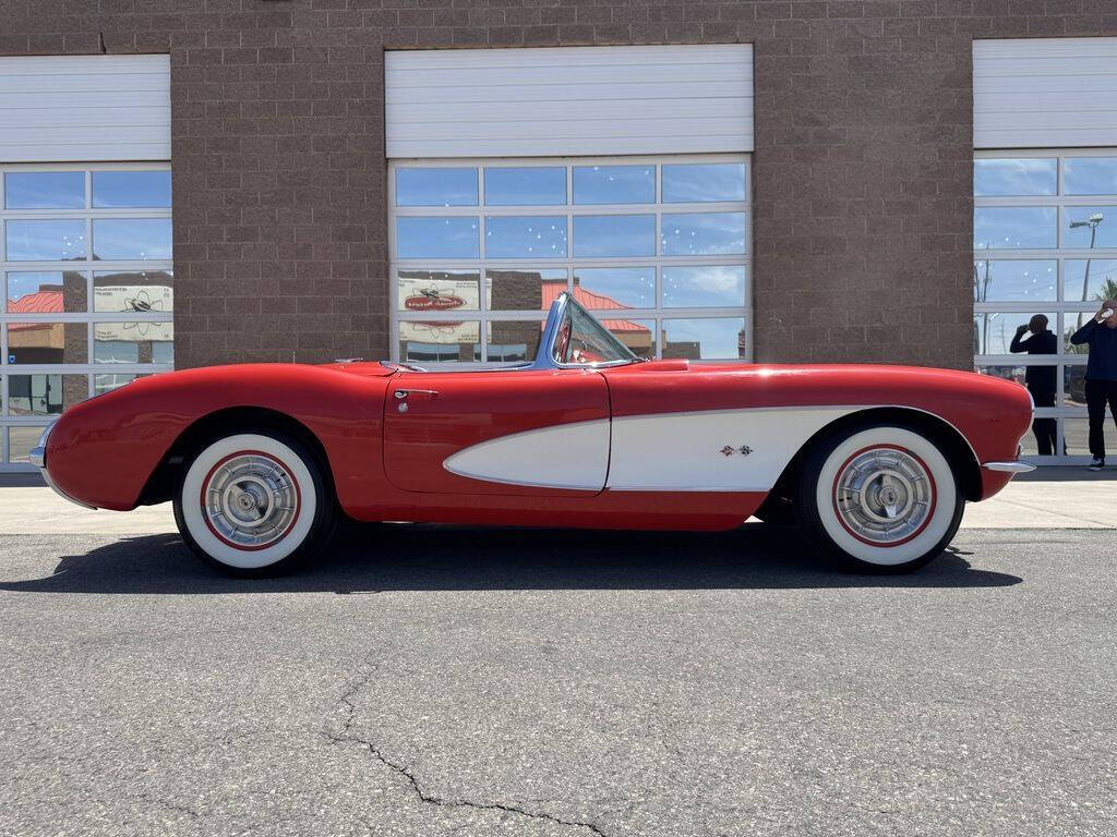 1957 Chevrolet Corvette 3