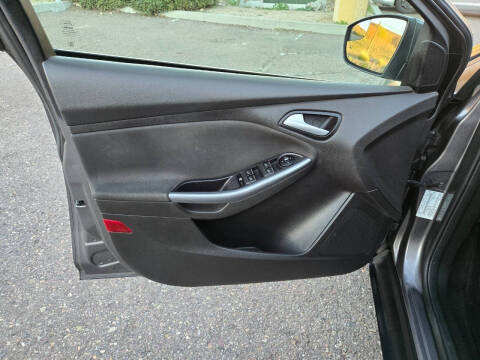 2013 Ford Focus Titanium