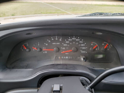 2006 Ford E-Series E-350 SD XLT