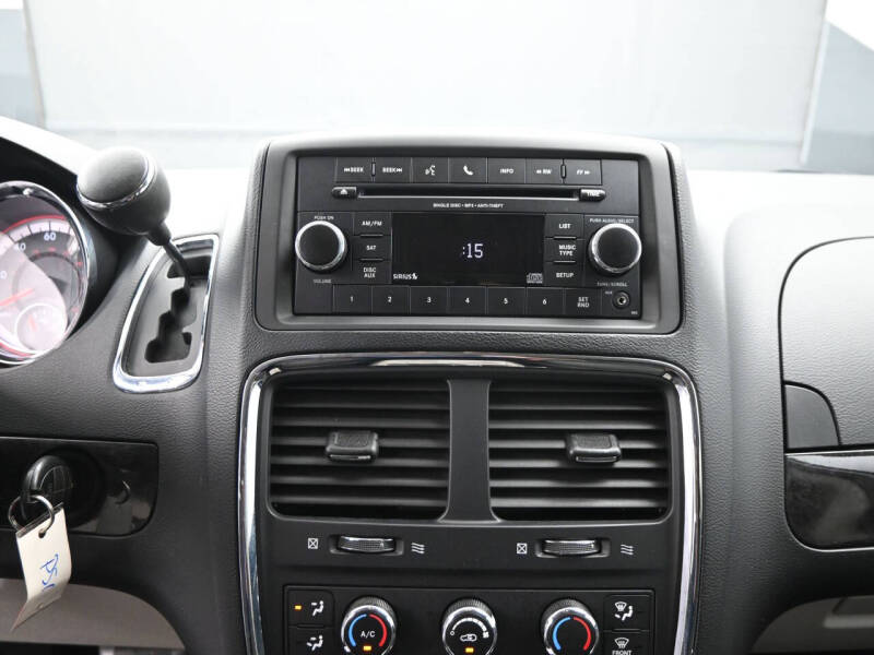 2015 Dodge Grand Caravan SE