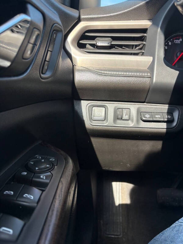 2020 GMC Acadia Denali