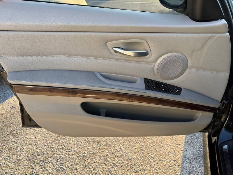 2011 BMW 3 Series 328i