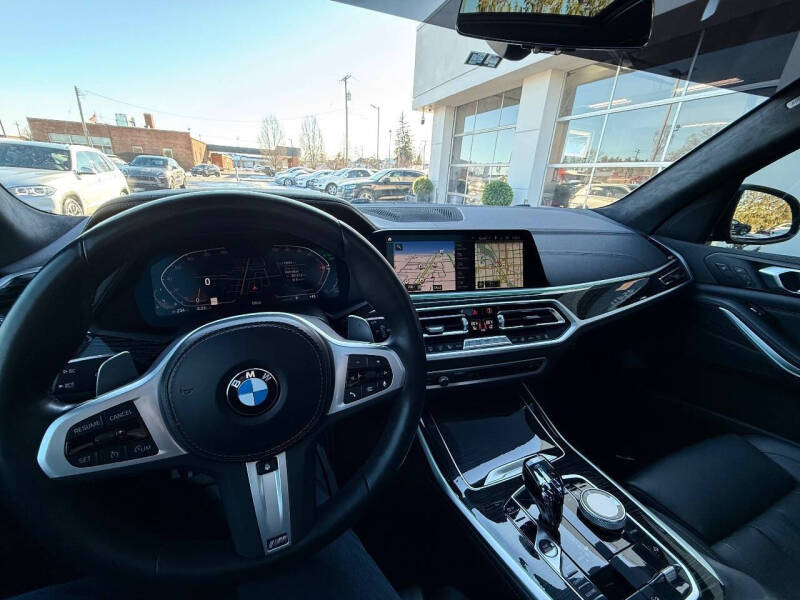 2022 BMW X7 xDrive40i