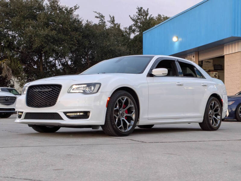 2017 Chrysler 300