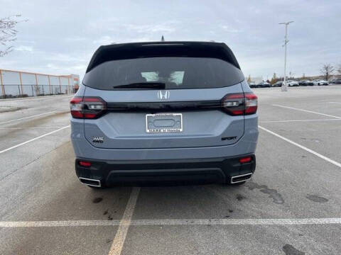 2025 Honda Pilot Sport