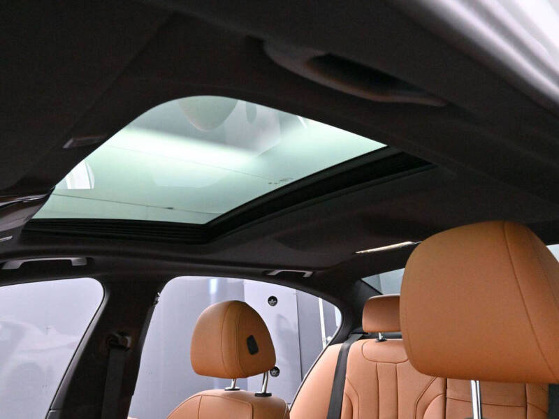 2023 BMW 5 Series 540i