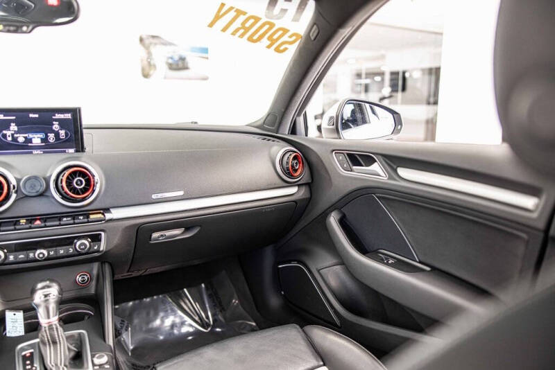 2015 Audi S3 2.0T quattro Prestige